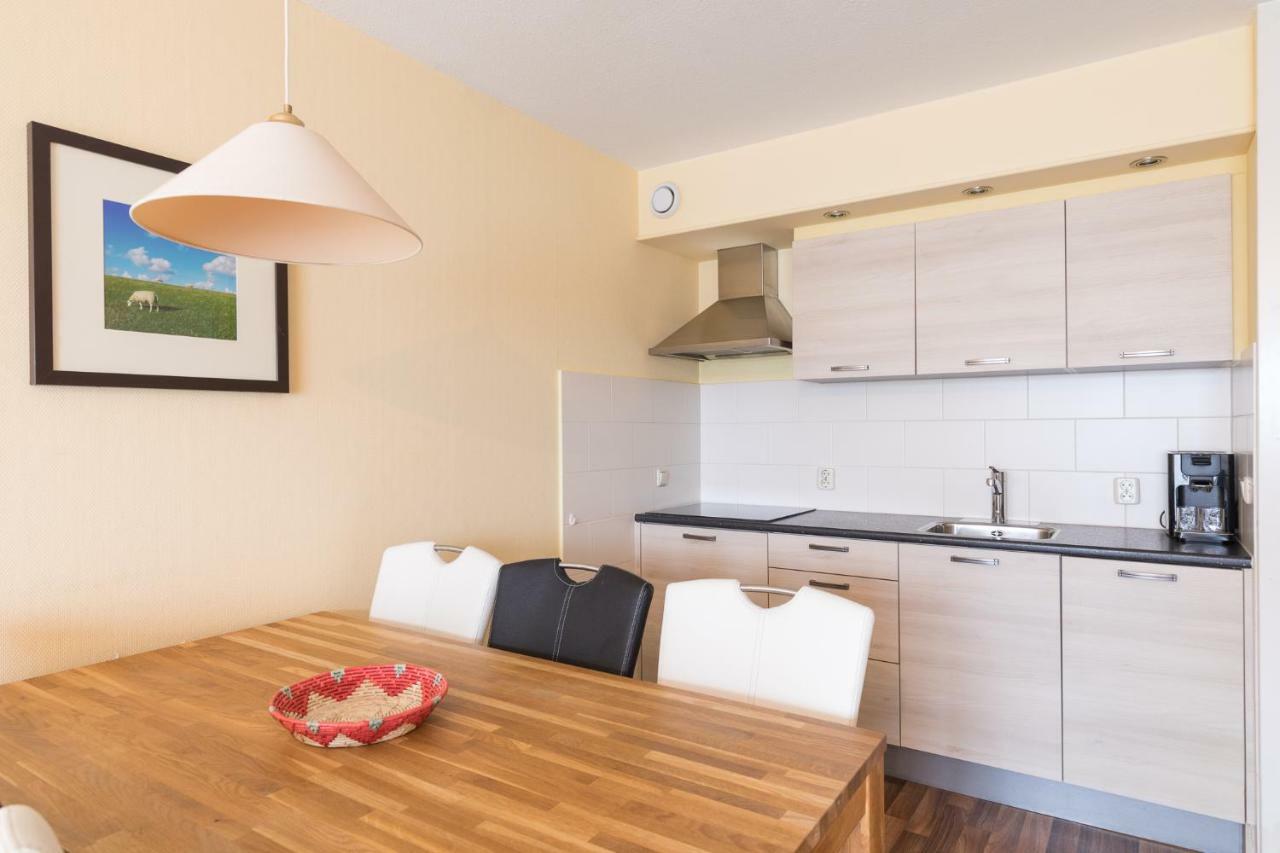 Appartement De Vrijbuiter, Resort Amelander Kaap هولوم المظهر الخارجي الصورة
