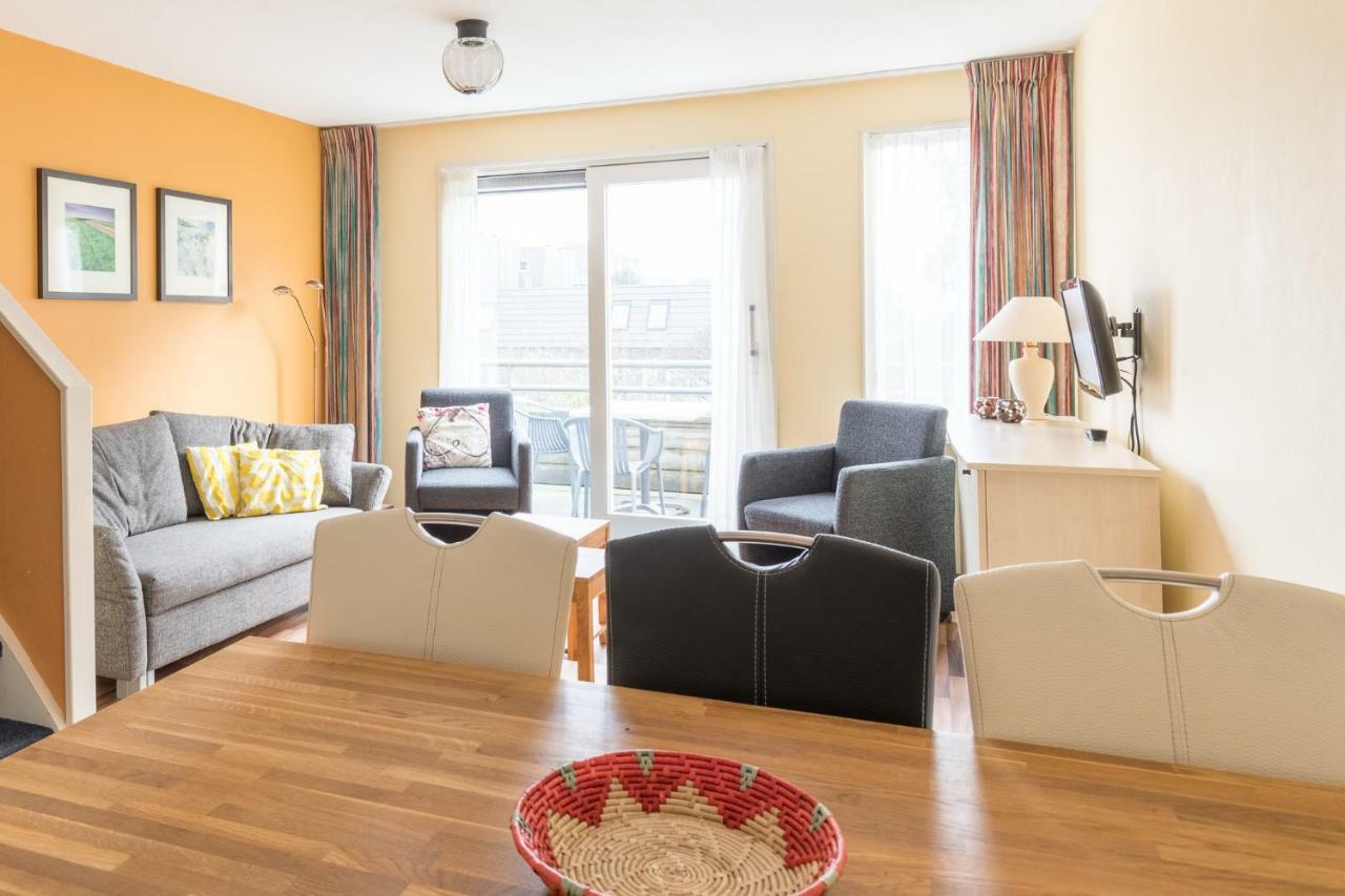 Appartement De Vrijbuiter, Resort Amelander Kaap هولوم المظهر الخارجي الصورة